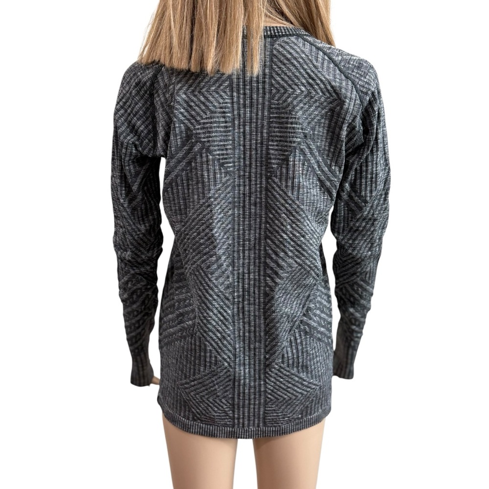 Lululemon Rest Less Pullover 10 Euc - image 3